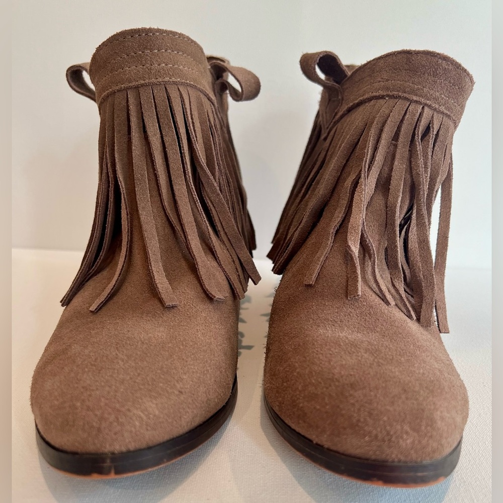 Restricted Fringe Suede Leather Ankle Booties Tan Brown Heel - Picture 2 of 9